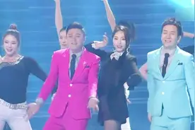 筷子兄弟与裴涩琪同台跳《小苹果》裴涩琪甜美舞姿超好看视频封面