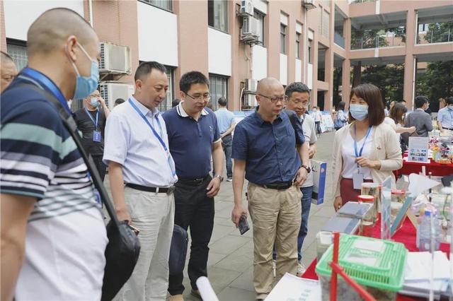 重磅！教育部重点课题成果公开报告会暨成果推广会在双中实验举行