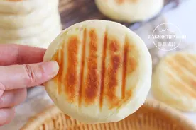 这几天做火烧上瘾了！又胖又软还养胃，夹点儿肉，跟吃汉堡似的图片