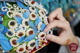 变废为宝！成都女孩用易拉罐3年制作200多件国风手工饰品图片