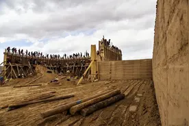 西安等古城墙怎样建成？靠夯土墙模板，太专业很多人一辈子没见过图片