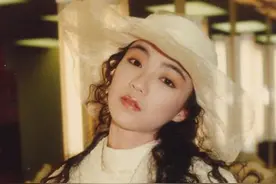 天后陈慧娴罕露面，与何超莲前男友聚会心情好，自曝很久没谈恋爱图片