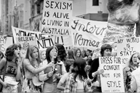 美国反女性主义丨高举“道德旗帜”的保守派，如何重挫女权运动？图片