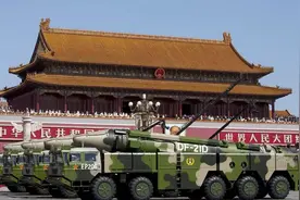 胡锡进：愿“航母杀手”永无机会在南海使用图片