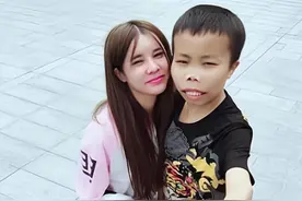 一夜成名的外星人陈山，24岁身价5亿，后来怎么消失了？图片