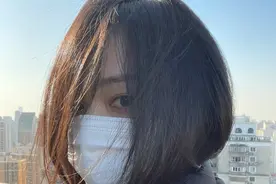 郑爽晒外滩新房配超大阳台，称要亲自装修，开启独居新生活图片