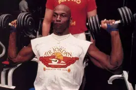 NBA球星有多自律？科比凌晨4点训练不算啥 一人禁欲38年图片