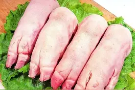 买猪脚时，是买猪前脚好还是猪后脚好？记住以下3点，别买错了图片