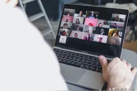 3万美金一学期，生物钟颠倒上网课，第一届家门口留学众生相图片