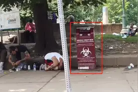 魔幻！网友拍下美国街头大量丧尸一样的瘾君子，网友：哥谭市？图片