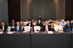哈医大一院顺利召开第四届乳腺肿瘤微创整形与康复论坛暨第三届中国医药教育协会乳腺疾病委员会哈尔滨站论坛图片