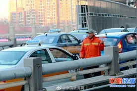 滴滴和嘀嗒暂时关闭武汉顺风车图片