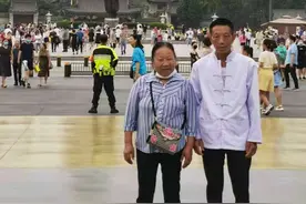 电台丨爸妈，待春暖花开之时，我一定回家图片