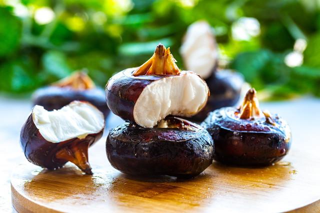 除夕夜，家中摆上这10种“吉祥果”，寓意牛气冲天，好吃还不贵