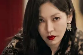 她是韩剧里坏女人的代表，长着带攻击性的脸，却有这么温暖的爱情图片