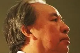 他曾是中国首富，干了三件出名的事，入狱后只有小姨子不离不弃图片