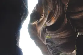 打卡黄土地上的“羚羊谷”躯体曲线美之二图片