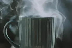 最好的告别：黑夜追着白天，像生与死奔腾不歇图片