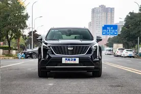 2.0T+8AT+四驱！20多万买豪华品牌SUV，你不心动？图片