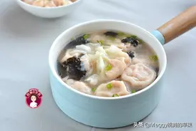 馄饨，早餐吃上2大碗特滋润，这5种做法，薄皮大馅汤鲜美图片