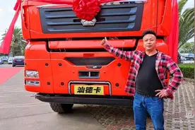 汕德卡渣土车 与汪洋“互相成就”的日子图片
