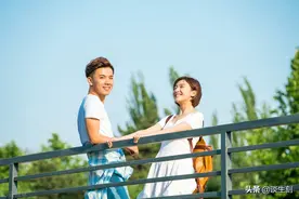 那天，表弟居然带着女朋友来我家，睡我和老公的床，真是郁闷死了图片
