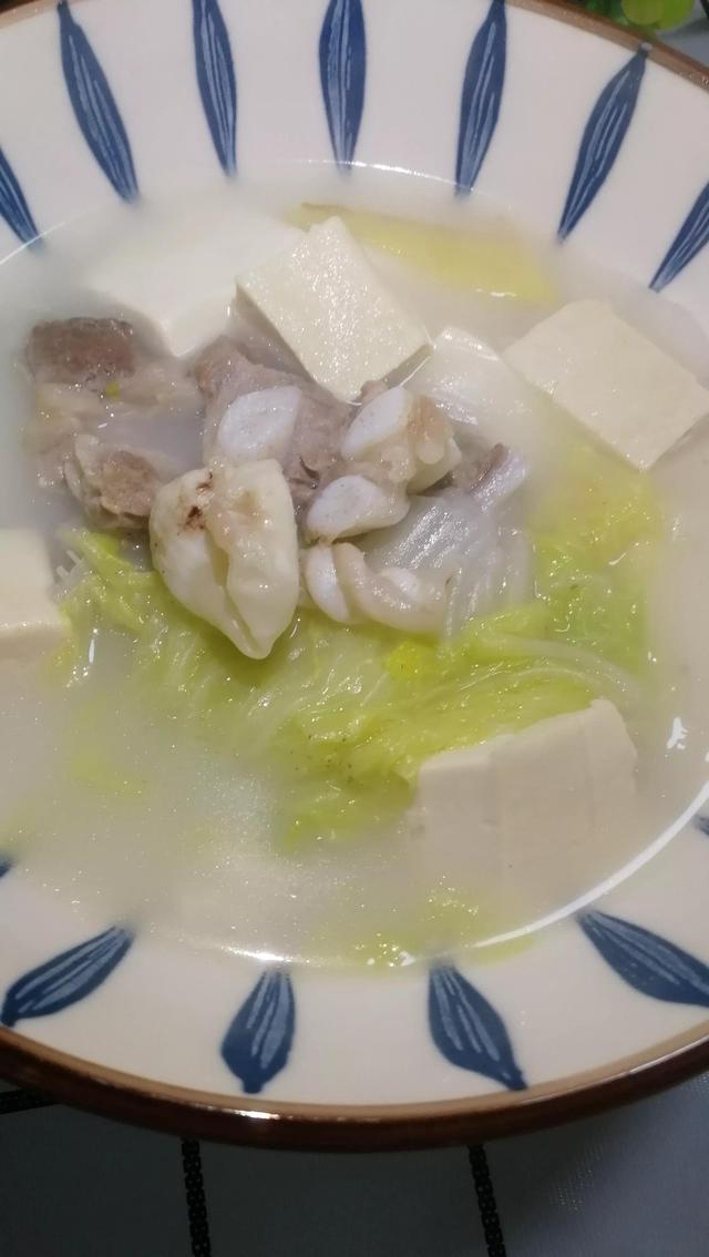 新鲜鱼鳔排骨炖汤的做法 2025年新鲜鱼鳔排骨炖汤的做法窍门