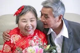 180对老人的婚纱照，一群90后花了6年来记录他们的不老爱情图片