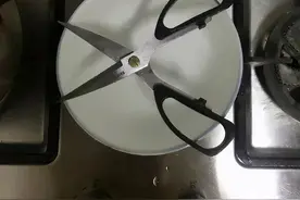 21世纪玄学，网友说“百试百灵”的找猫大法图片