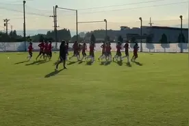 独家视频丨中国女足抵达日本后硬核开练！恢复状态准备首战巴西图片