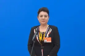 委员通道丨古丽帕丽·阿不都拉：爱让新疆的基础教育焕发出勃勃生机图片