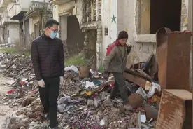 记者Vlog丨实拍战地记者工作的一天图片