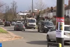 英国被控谋杀女性的伦敦警察首次出庭受审图片