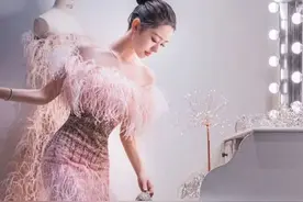 因丰胸细腰被“夸上天”的吉娜，不就是性感版的土味名媛吗？图片