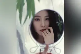 范冰冰港味胶片风格大片释出 一袭白衣颇具女人味图片