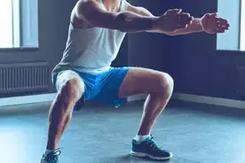 男性每天坚持练深蹲，这些好处不请自来，你知道吗？图片