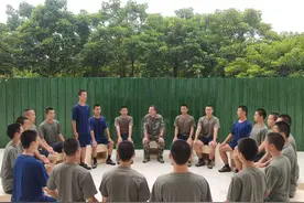 广东省汕头市潮阳区人武部 为即将奔赴边疆的新兵加油鼓劲图片