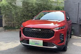 女朋友新福音，540°全景环绕让停车再也不犯难图片