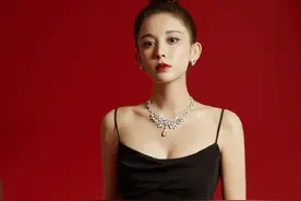 娜扎签约和颂传媒，从唐人一姐变成六妹，赵丽颖成了同门师姐图片