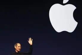 致敬乔布斯！iPhone4或推出重置版，正面全是屏图片