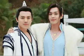 从选秀冠军到童年白月光无花，出道17年没火，他还合作过肖战三次图片