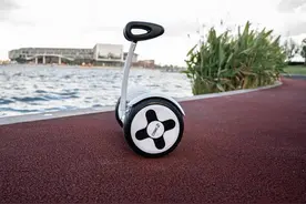 脚下生风，360度溜达利器，360平衡车P1上手试玩图片