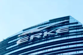 民族风再起：鸿星尔克捐款后迎来高光时刻，直播销售额突破亿元图片