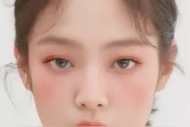撼动顶流的Jennie少女蜜桃妆，怎么化才能拿下男神？图片