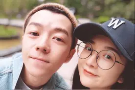 快男王栎鑫离婚！结婚5年多与前妻儿女双全，感情破裂疑有预兆？图片