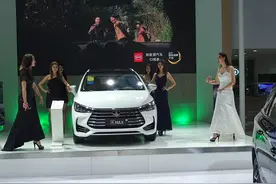 南昌车展车模照！这期带来了上期承诺的拍照技术角度不好莫怪图片