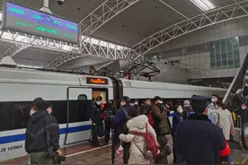 上海⇋武汉列车开通！铁路上海站今起9趟列车恢复至武汉客运业务图片