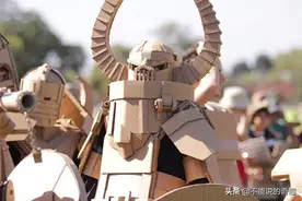 “纸箱大战”：一种让成年人不能自拔，风靡多国的创意对抗游戏图片