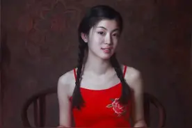 女画家安静，她描绘的东方女子优雅动人图片
