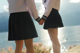 我宣布丁克之后，闺蜜多次询问：我儿子能继承你遗产吗？图片